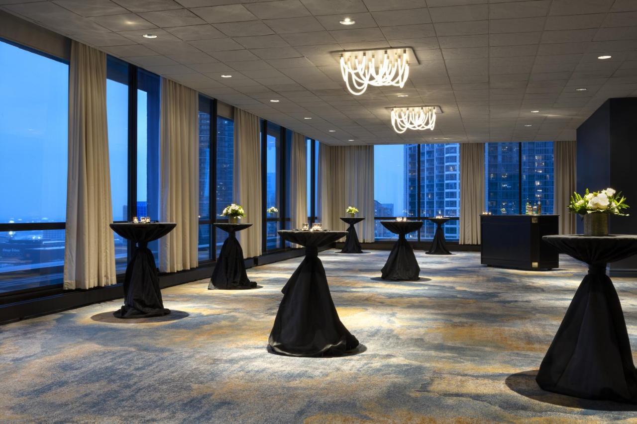 Voco Chicago Downtown - Riverwalk By Ihg Εξωτερικό φωτογραφία