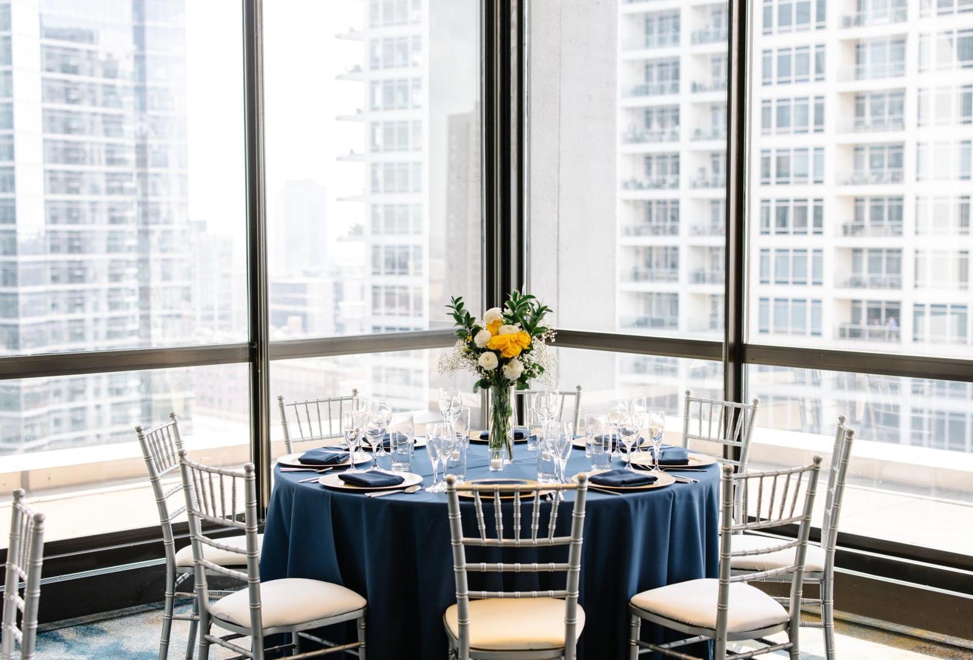 Voco Chicago Downtown - Riverwalk By Ihg Εξωτερικό φωτογραφία